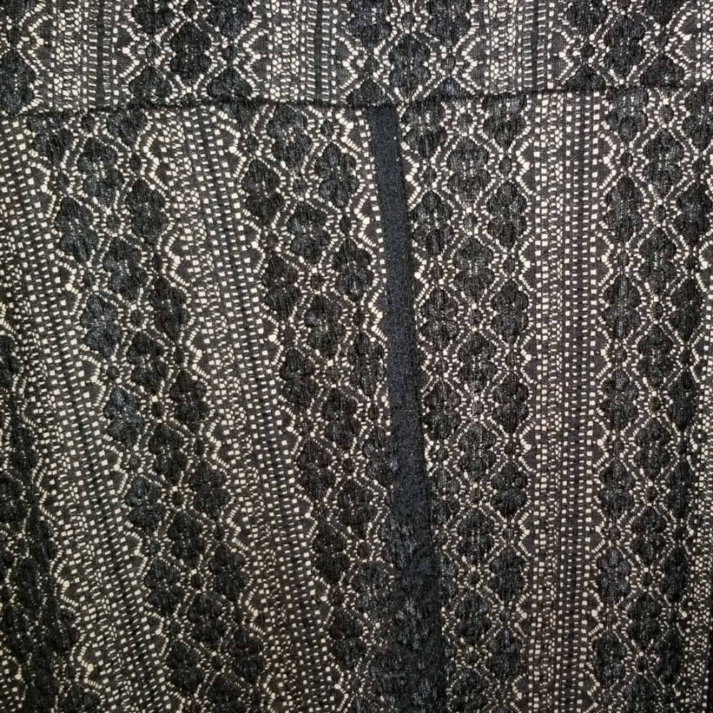 Lace Dress - Picture 3 of 3